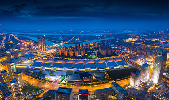 ����ʮ�ߌ�ȫ��(gu��)ֲ����(hu��)(li��n)ϵ�Ԓ��չ��(hu��)��ַ