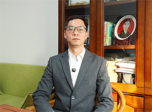 ��������ף�V�����Ͽ͑��R���ɹ���ǰ�����\��