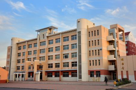 天津市建筑工程學(xué)校有哪些辦學(xué)層次？