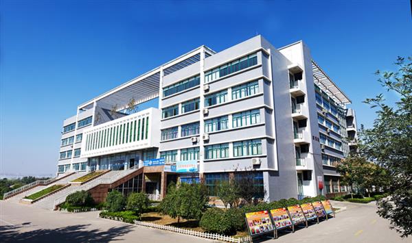 濰坊商業(yè)學(xué)校升學(xué)與就業(yè)途徑是什么？