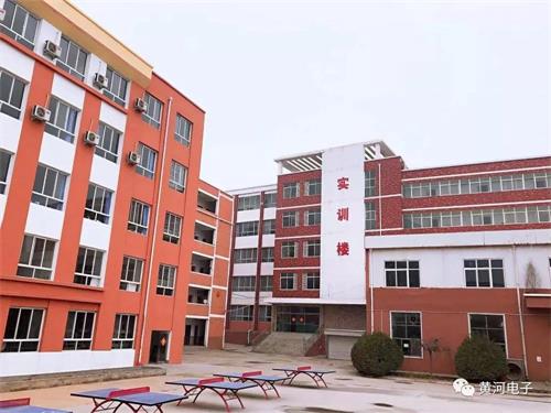 洛陽軌道交通學(xué)校怎么選？