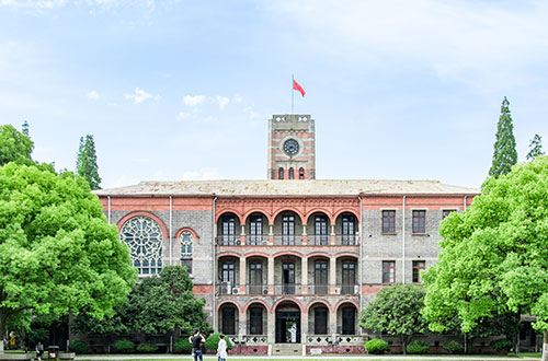 張家口新世紀職業(yè)學校有什么特點？為什么要選擇這家學校？