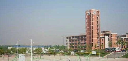 與同類院校相比，泰安技師學(xué)院都有哪些優(yōu)勢？