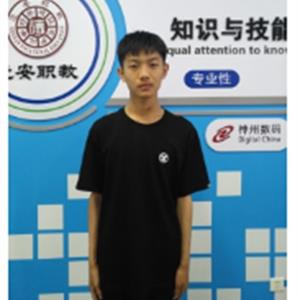 信念蘊育能量，青春綻放光明